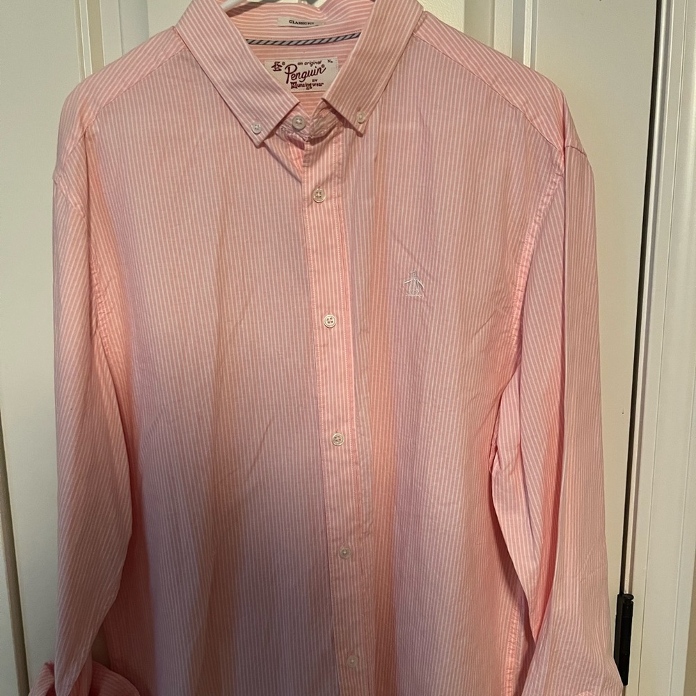 Men’s penguin collared button down shirt